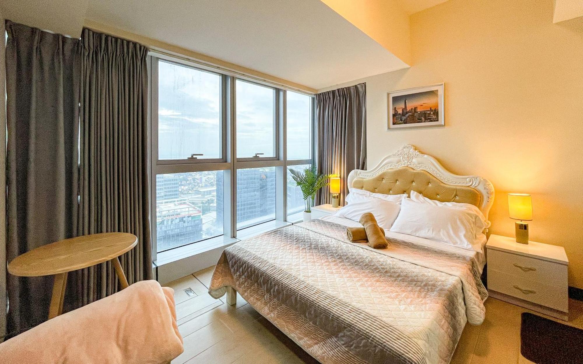 טאגיג Cityscape View 2Br In Uptown Bgc W 200Mbps Wifi מראה חיצוני תמונה