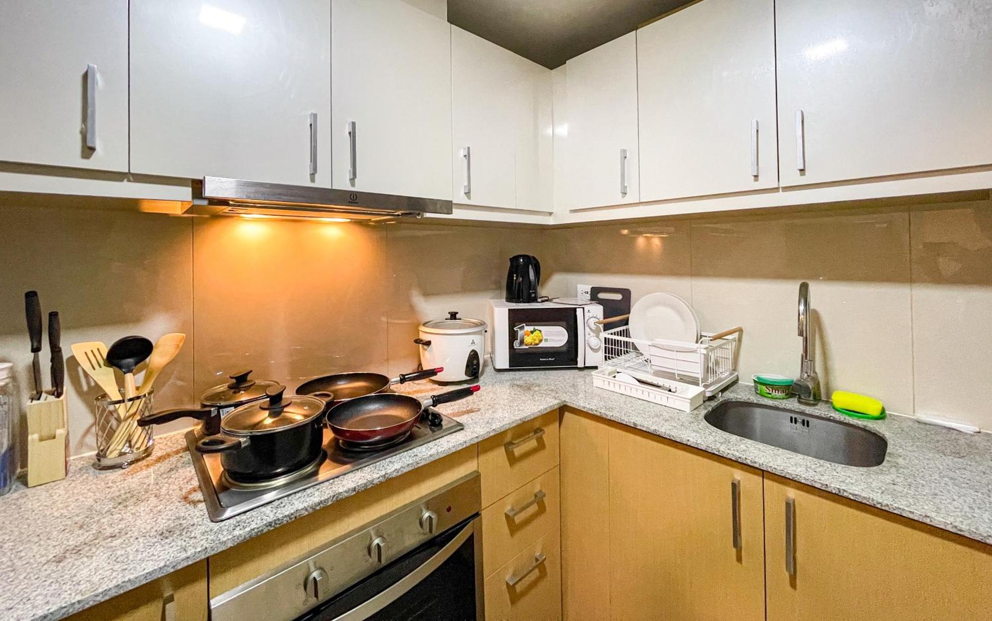 טאגיג Cityscape View 2Br In Uptown Bgc W 200Mbps Wifi מראה חיצוני תמונה